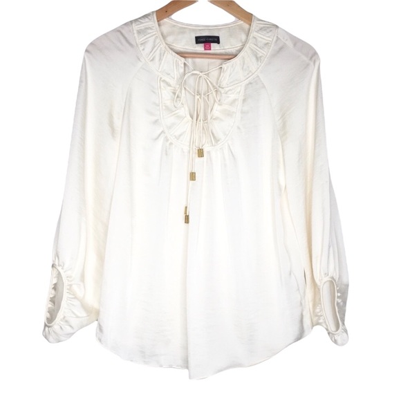 Vince Camuto Tops - Vince Camuto Long Sleeve Tie V-Neck Blouse